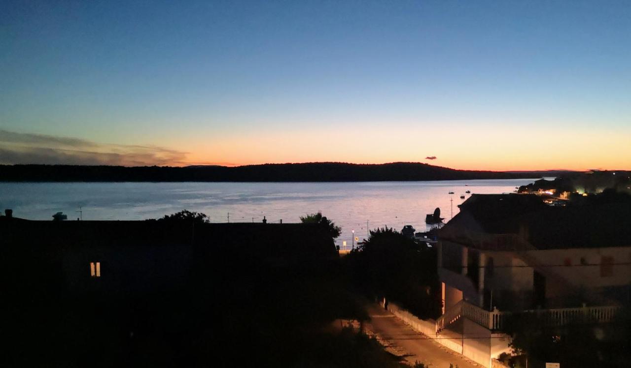 Casa Surya - Apartments With Sea View And Swimming Pool Barbat na Rabu Exterior foto