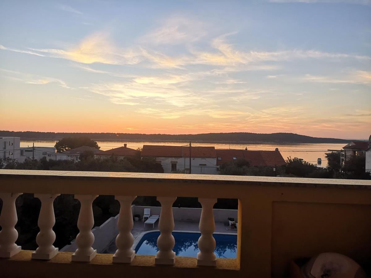 Casa Surya - Apartments With Sea View And Swimming Pool Barbat na Rabu Exterior foto